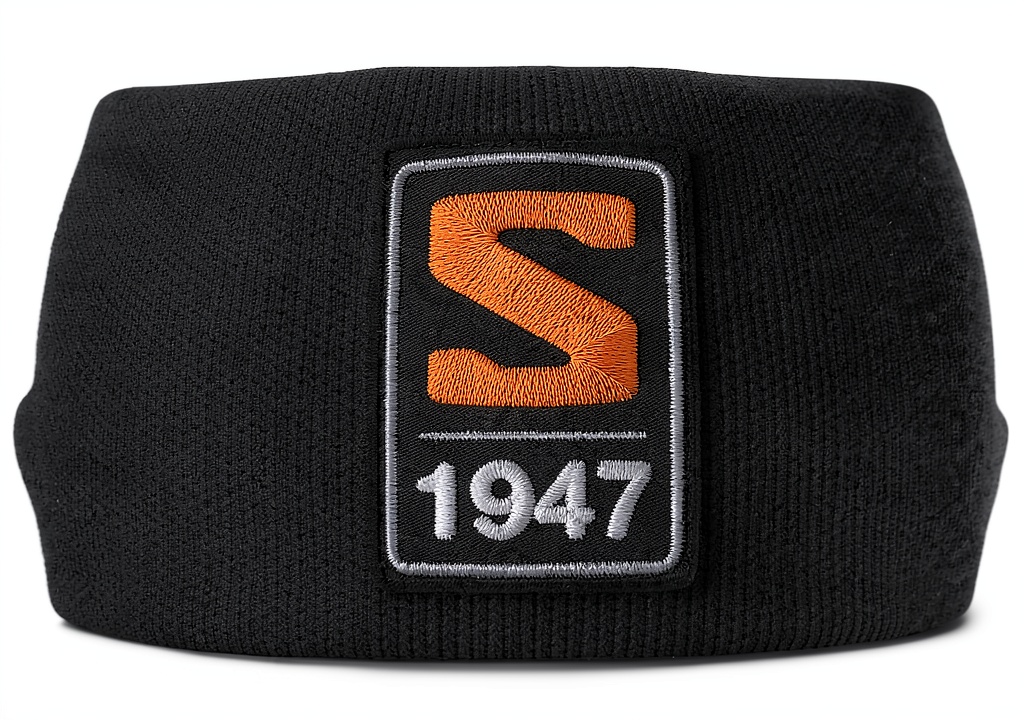 Fascia sportiva Salomon vintage indossata durante una corsa